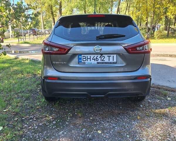 Сірий Ніссан Кашкай, об'ємом двигуна 2 л та пробігом 57 тис. км за 22500 $, фото 6 на Automoto.ua