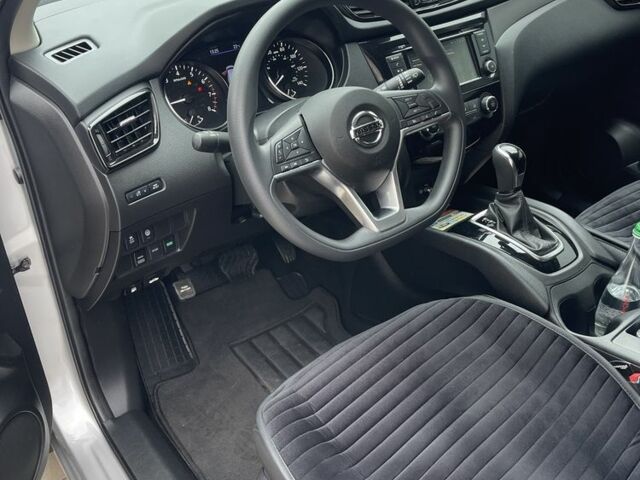 Серый Ниссан Кашкай, объемом двигателя 2 л и пробегом 45 тыс. км за 16500 $, фото 1 на Automoto.ua