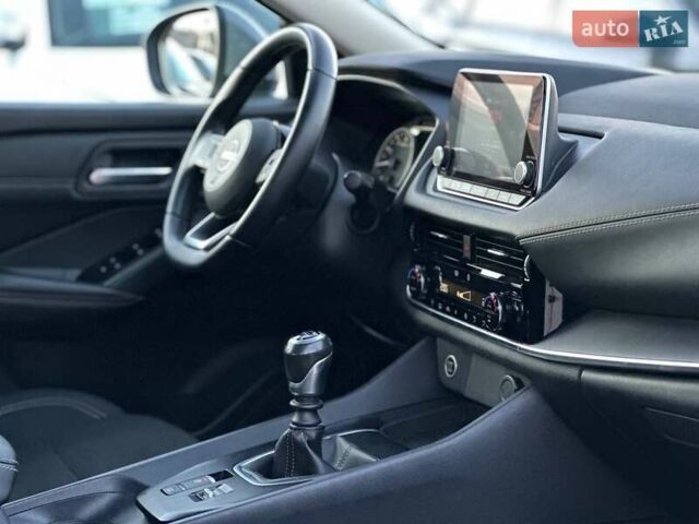 Сірий Ніссан Кашкай, об'ємом двигуна 1.33 л та пробігом 56 тис. км за 21990 $, фото 15 на Automoto.ua