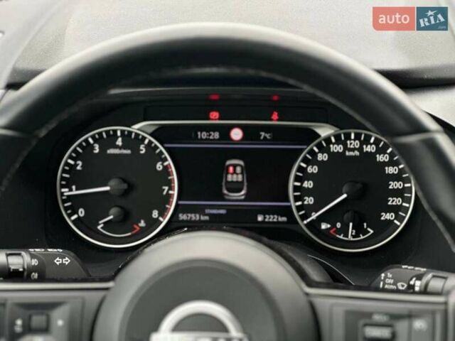 Сірий Ніссан Кашкай, об'ємом двигуна 1.33 л та пробігом 56 тис. км за 21990 $, фото 20 на Automoto.ua