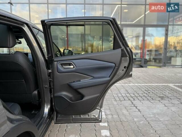 Серый Ниссан Кашкай, объемом двигателя 1.33 л и пробегом 13 тыс. км за 30789 $, фото 11 на Automoto.ua