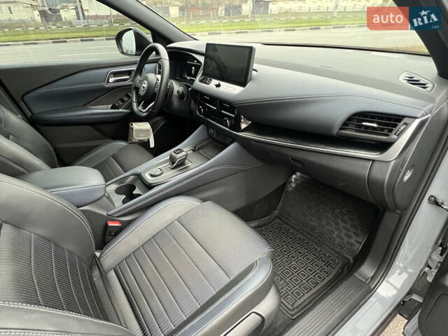 Сірий Ніссан Кашкай, об'ємом двигуна 1.33 л та пробігом 8 тис. км за 30499 $, фото 33 на Automoto.ua