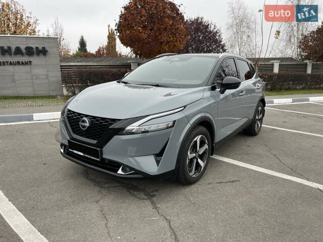 Сірий Ніссан Кашкай, об'ємом двигуна 1.33 л та пробігом 8 тис. км за 30499 $, фото 2 на Automoto.ua