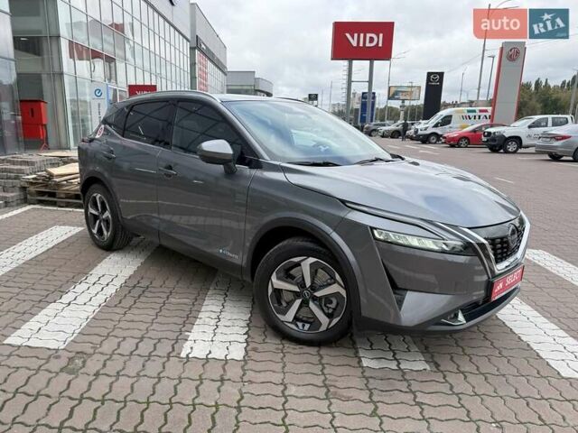 Серый Ниссан Кашкай, объемом двигателя 1.5 л и пробегом 11 тыс. км за 34576 $, фото 3 на Automoto.ua
