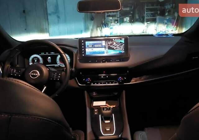 Серый Ниссан Кашкай, объемом двигателя 1.33 л и пробегом 23 тыс. км за 30000 $, фото 2 на Automoto.ua