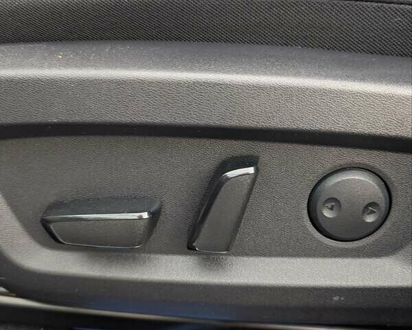 Серый Ниссан Кашкай, объемом двигателя 1.33 л и пробегом 13 тыс. км за 31900 $, фото 24 на Automoto.ua