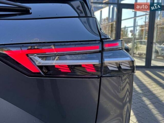 Серый Ниссан Кашкай, объемом двигателя 1.33 л и пробегом 12 тыс. км за 32599 $, фото 7 на Automoto.ua