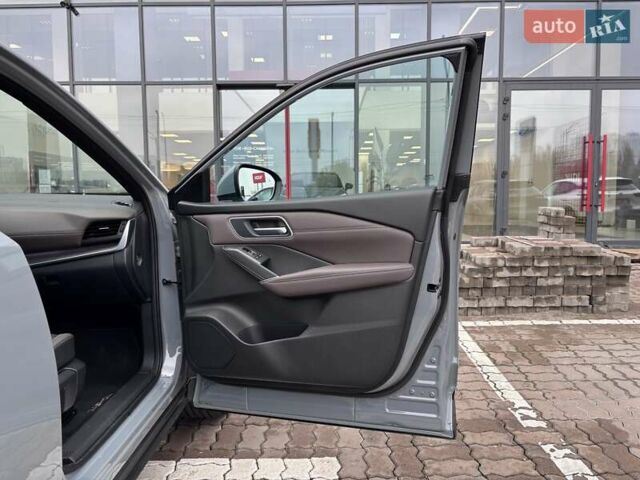 Серый Ниссан Кашкай, объемом двигателя 1.33 л и пробегом 19 тыс. км за 33269 $, фото 18 на Automoto.ua