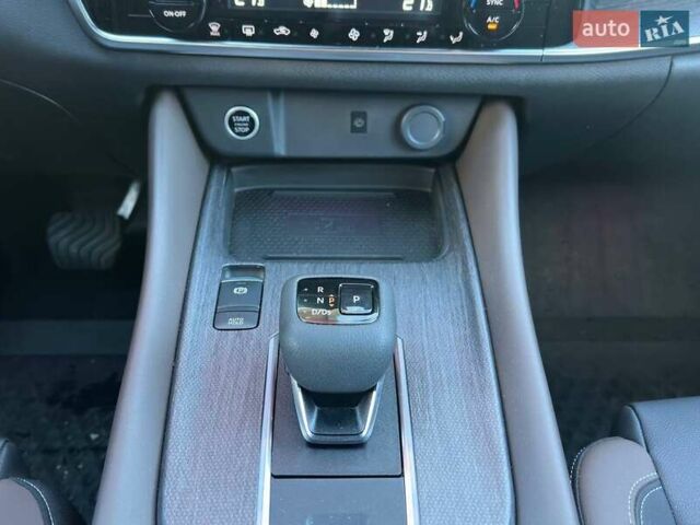 Серый Ниссан Кашкай, объемом двигателя 1.33 л и пробегом 12 тыс. км за 32599 $, фото 19 на Automoto.ua