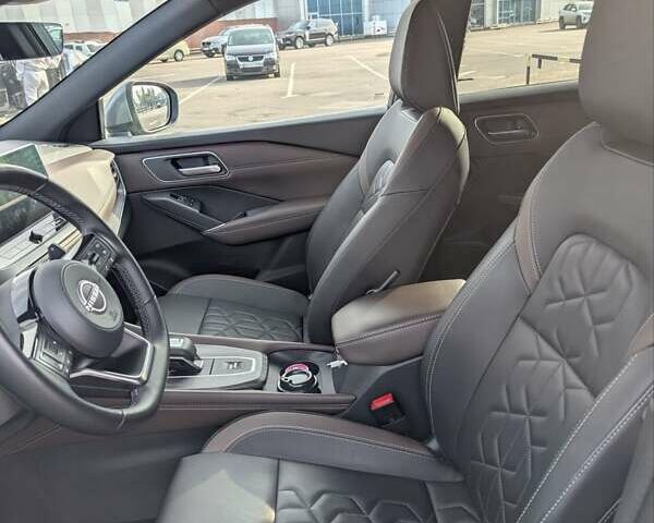 Серый Ниссан Кашкай, объемом двигателя 1.33 л и пробегом 13 тыс. км за 31900 $, фото 17 на Automoto.ua