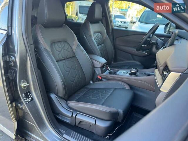 Серый Ниссан Кашкай, объемом двигателя 1.33 л и пробегом 12 тыс. км за 32599 $, фото 22 на Automoto.ua