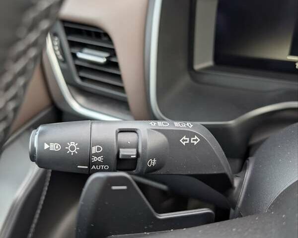 Серый Ниссан Кашкай, объемом двигателя 1.33 л и пробегом 13 тыс. км за 31900 $, фото 32 на Automoto.ua