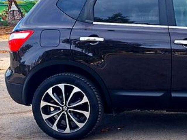 Синий Ниссан Кашкай, объемом двигателя 0 л и пробегом 190 тыс. км за 8200 $, фото 2 на Automoto.ua