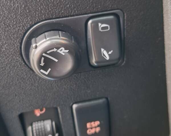 Синий Ниссан Кашкай, объемом двигателя 2 л и пробегом 262 тыс. км за 7999 $, фото 30 на Automoto.ua