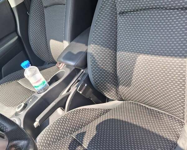 Синій Ніссан Кашкай, об'ємом двигуна 2 л та пробігом 248 тис. км за 8250 $, фото 12 на Automoto.ua