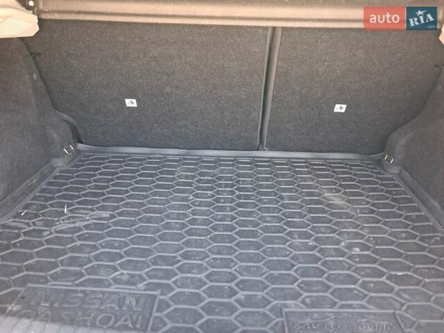 Синій Ніссан Кашкай, об'ємом двигуна 2 л та пробігом 248 тис. км за 8250 $, фото 43 на Automoto.ua