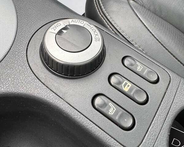 Синій Ніссан Кашкай, об'ємом двигуна 2 л та пробігом 275 тис. км за 9500 $, фото 13 на Automoto.ua