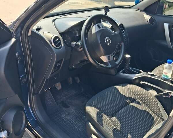 Синій Ніссан Кашкай, об'ємом двигуна 2 л та пробігом 248 тис. км за 8250 $, фото 10 на Automoto.ua