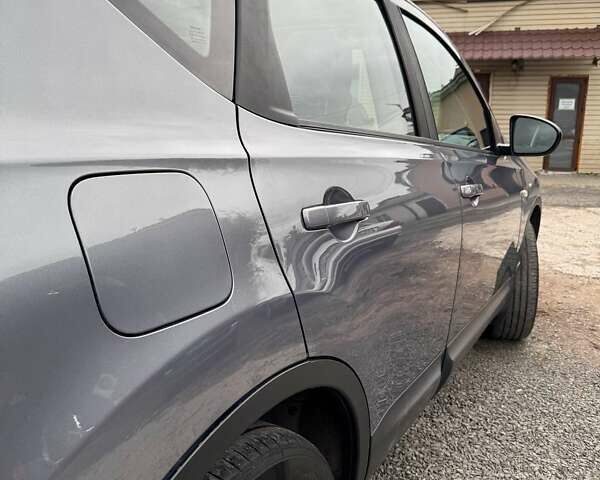 Синій Ніссан Кашкай, об'ємом двигуна 2 л та пробігом 275 тис. км за 9500 $, фото 3 на Automoto.ua