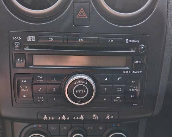 Синій Ніссан Кашкай, об'ємом двигуна 2 л та пробігом 248 тис. км за 8250 $, фото 17 на Automoto.ua