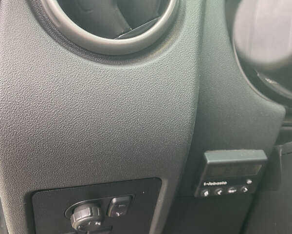 Синий Ниссан Кашкай, объемом двигателя 1.46 л и пробегом 250 тыс. км за 7150 $, фото 8 на Automoto.ua