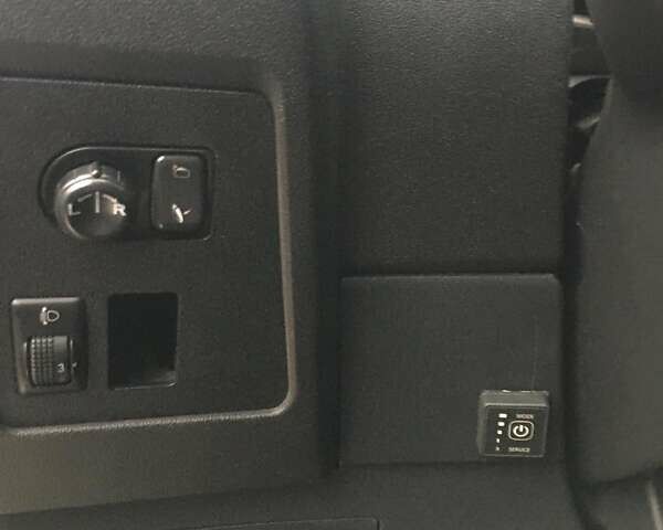 Синій Ніссан Кашкай, об'ємом двигуна 2 л та пробігом 288 тис. км за 8000 $, фото 10 на Automoto.ua