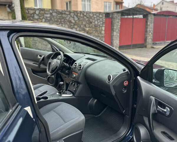 Синий Ниссан Кашкай, объемом двигателя 1.6 л и пробегом 199 тыс. км за 7950 $, фото 33 на Automoto.ua