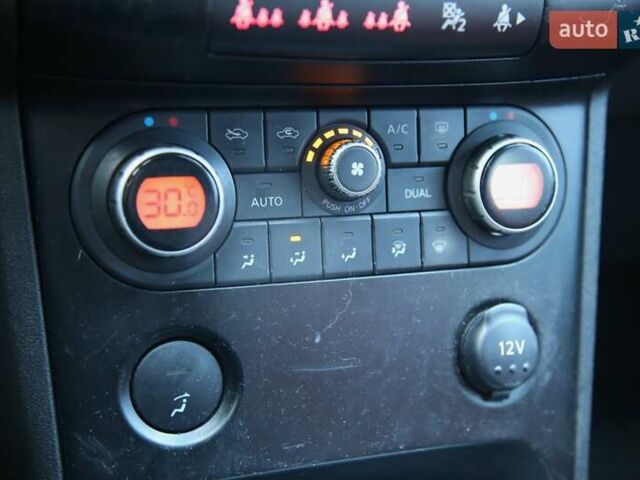 Синій Ніссан Кашкай, об'ємом двигуна 1.6 л та пробігом 169 тис. км за 7500 $, фото 14 на Automoto.ua