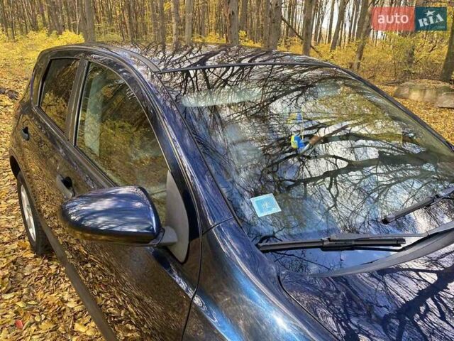 Синий Ниссан Кашкай, объемом двигателя 1.99 л и пробегом 251 тыс. км за 9400 $, фото 5 на Automoto.ua