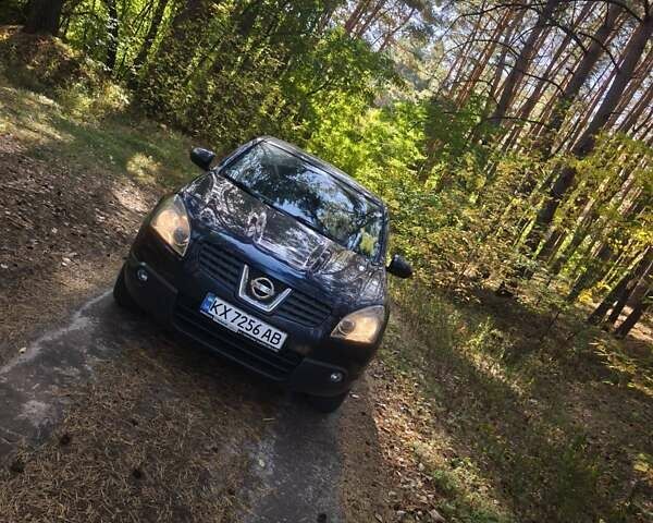 Синий Ниссан Кашкай, объемом двигателя 2 л и пробегом 211 тыс. км за 8400 $, фото 1 на Automoto.ua