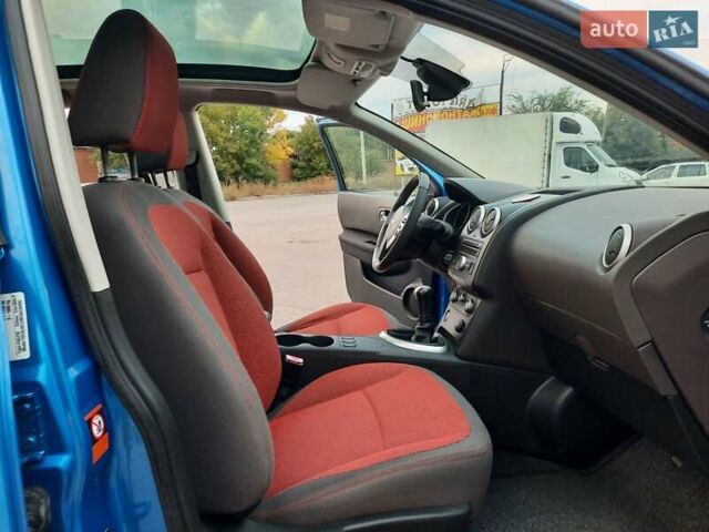 Синий Ниссан Кашкай, объемом двигателя 1.6 л и пробегом 217 тыс. км за 8400 $, фото 68 на Automoto.ua