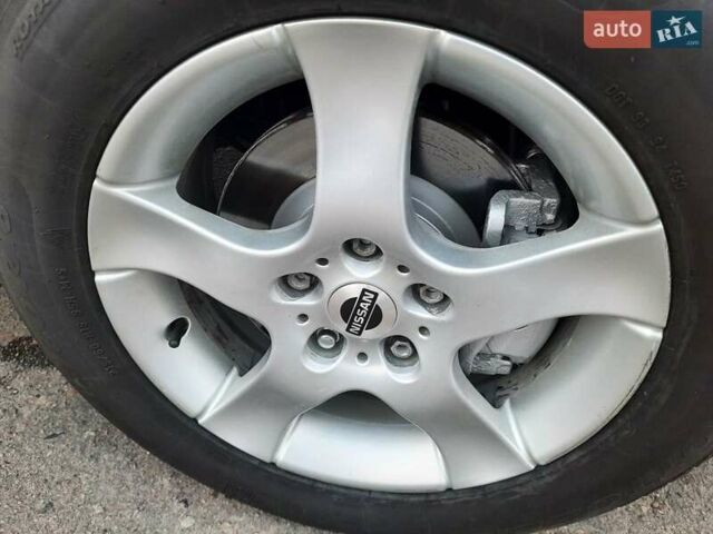 Синий Ниссан Кашкай, объемом двигателя 1.6 л и пробегом 217 тыс. км за 8400 $, фото 72 на Automoto.ua