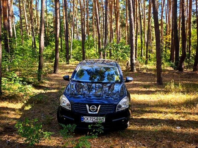 Синий Ниссан Кашкай, объемом двигателя 2 л и пробегом 211 тыс. км за 8400 $, фото 1 на Automoto.ua