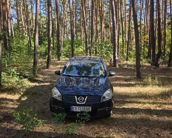 Синий Ниссан Кашкай, объемом двигателя 2 л и пробегом 211 тыс. км за 8400 $, фото 3 на Automoto.ua