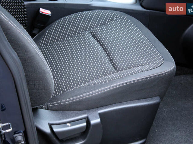 Синий Ниссан Кашкай, объемом двигателя 1.5 л и пробегом 178 тыс. км за 9800 $, фото 16 на Automoto.ua