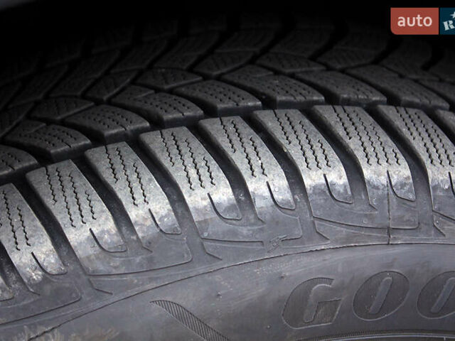 Синий Ниссан Кашкай, объемом двигателя 1.5 л и пробегом 178 тыс. км за 9800 $, фото 46 на Automoto.ua