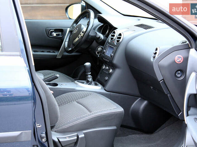 Синий Ниссан Кашкай, объемом двигателя 1.5 л и пробегом 178 тыс. км за 9800 $, фото 15 на Automoto.ua