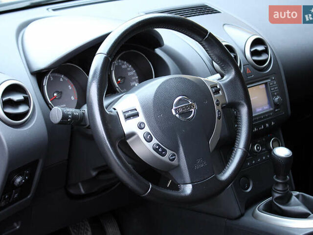 Синий Ниссан Кашкай, объемом двигателя 1.5 л и пробегом 178 тыс. км за 9800 $, фото 33 на Automoto.ua