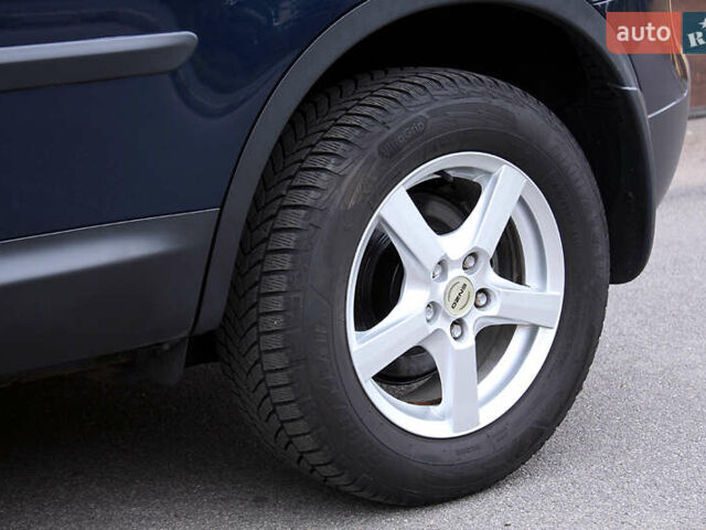 Синий Ниссан Кашкай, объемом двигателя 1.5 л и пробегом 178 тыс. км за 9800 $, фото 7 на Automoto.ua