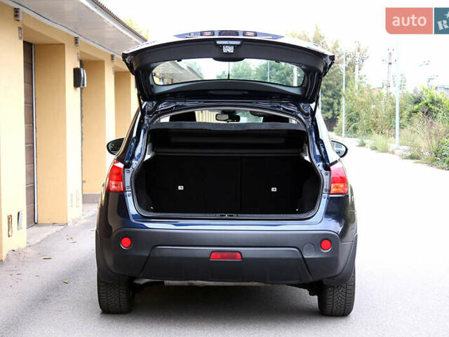 Синий Ниссан Кашкай, объемом двигателя 1.5 л и пробегом 178 тыс. км за 9800 $, фото 10 на Automoto.ua