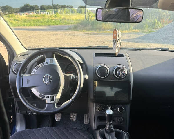 Синий Ниссан Кашкай, объемом двигателя 1.46 л и пробегом 325 тыс. км за 10200 $, фото 7 на Automoto.ua