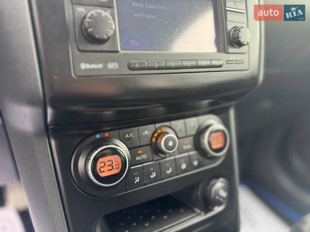 Синій Ніссан Кашкай, об'ємом двигуна 1.5 л та пробігом 160 тис. км за 10850 $, фото 40 на Automoto.ua