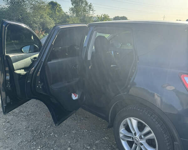 Синий Ниссан Кашкай, объемом двигателя 1.46 л и пробегом 325 тыс. км за 10200 $, фото 8 на Automoto.ua