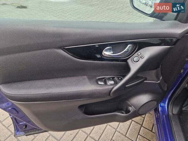 Синий Ниссан Кашкай, объемом двигателя 1.6 л и пробегом 200 тыс. км за 14850 $, фото 32 на Automoto.ua