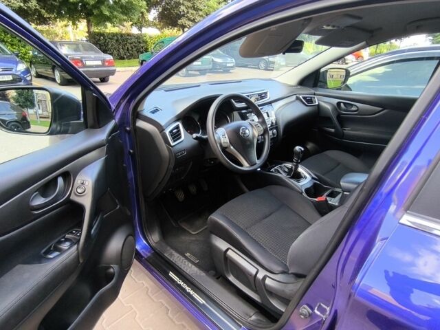 Синий Ниссан Кашкай, объемом двигателя 1.2 л и пробегом 153 тыс. км за 11000 $, фото 4 на Automoto.ua