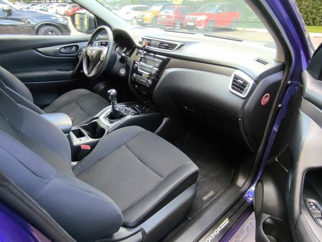 Синий Ниссан Кашкай, объемом двигателя 1.2 л и пробегом 153 тыс. км за 11000 $, фото 3 на Automoto.ua