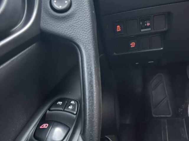 Ниссан Кашкай 2014 в Львове на Automoto.ua Синий Ниссан Кашкай, объемом двигателя 1.2 л и пробегом 209 тыс. км за 9000 $, фото 5 на Automoto.ua