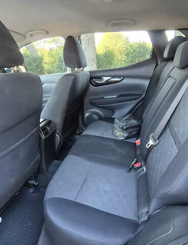 Синій Ніссан Кашкай, об'ємом двигуна 1.2 л та пробігом 132 тис. км за 13850 $, фото 66 на Automoto.ua