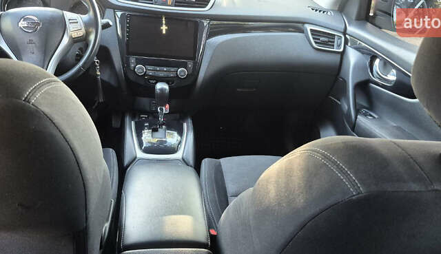 Синій Ніссан Кашкай, об'ємом двигуна 1.2 л та пробігом 132 тис. км за 13850 $, фото 40 на Automoto.ua