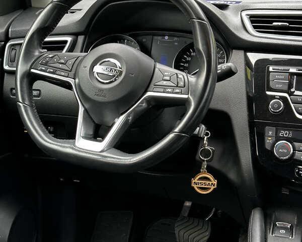 Синий Ниссан Кашкай, объемом двигателя 1.6 л и пробегом 91 тыс. км за 15700 $, фото 10 на Automoto.ua